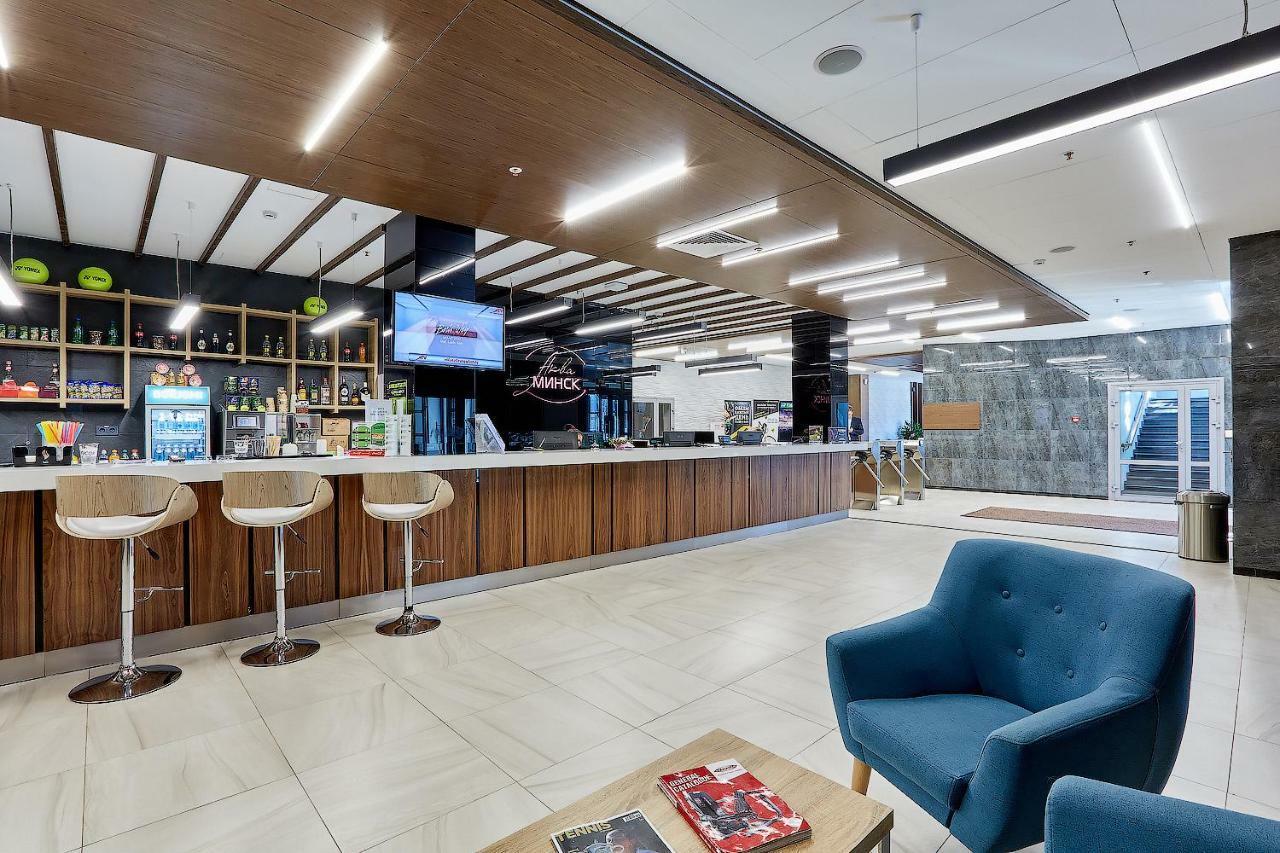 Aqua-Minsk Hotel Plus エクステリア 写真
