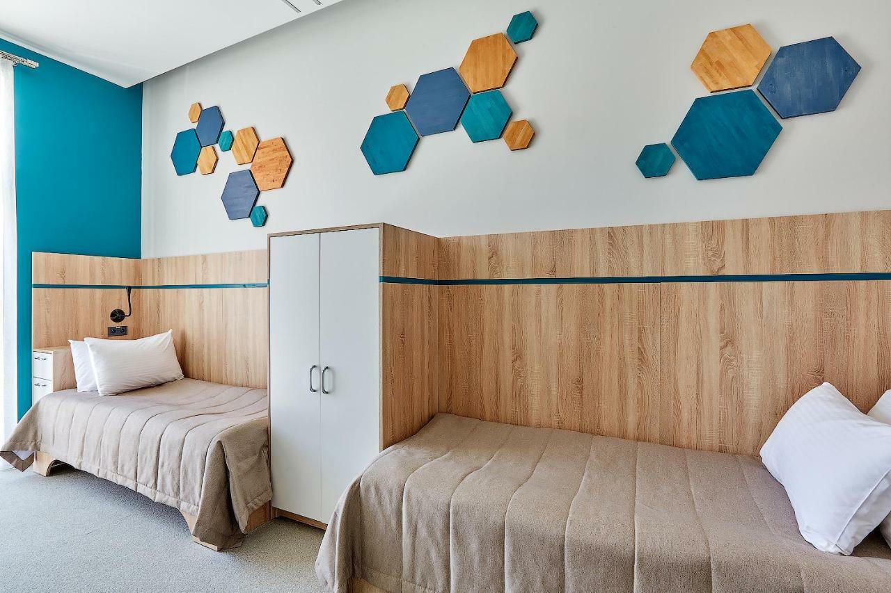 Aqua-Minsk Hotel Plus エクステリア 写真